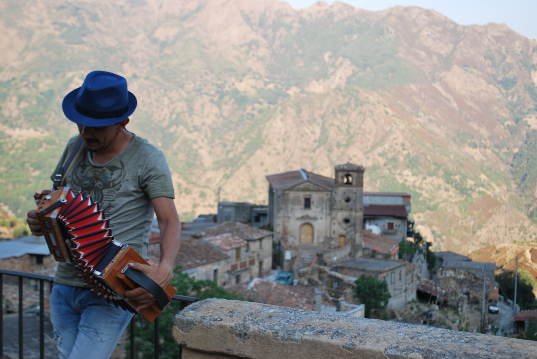 Music in Greek Calabria
